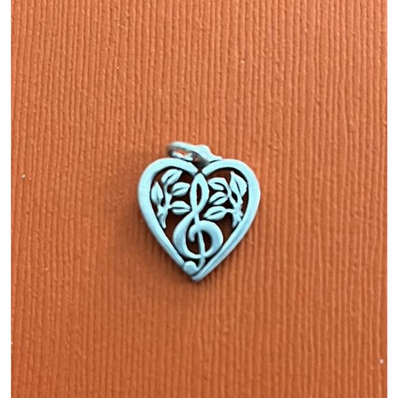 James Avery Retired Sterling Silver Music Note Treble Clef Heart Charm - Picture 1 of 2